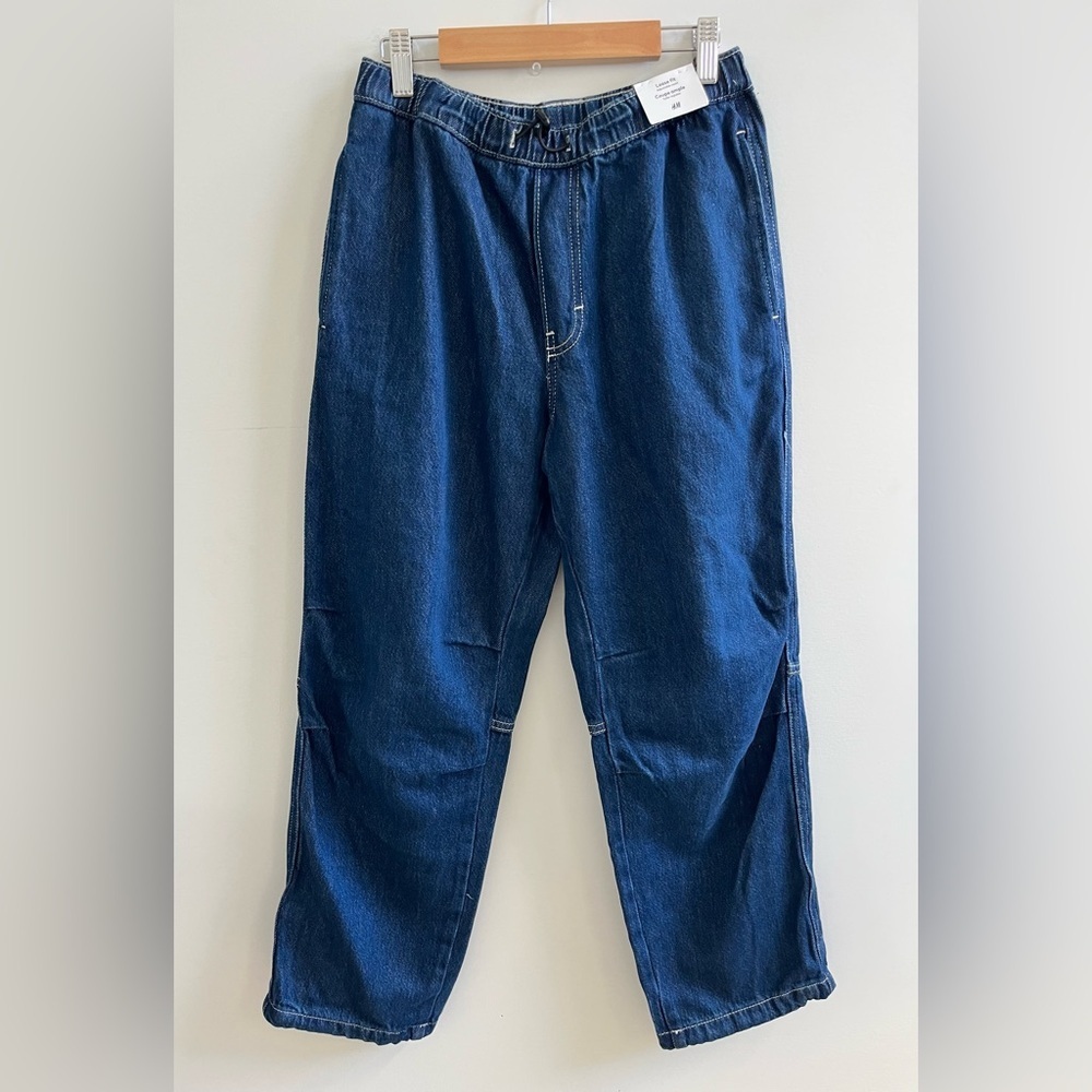 H&M Women's Relaxed Fit Jeans in Deep Blue Size: 14